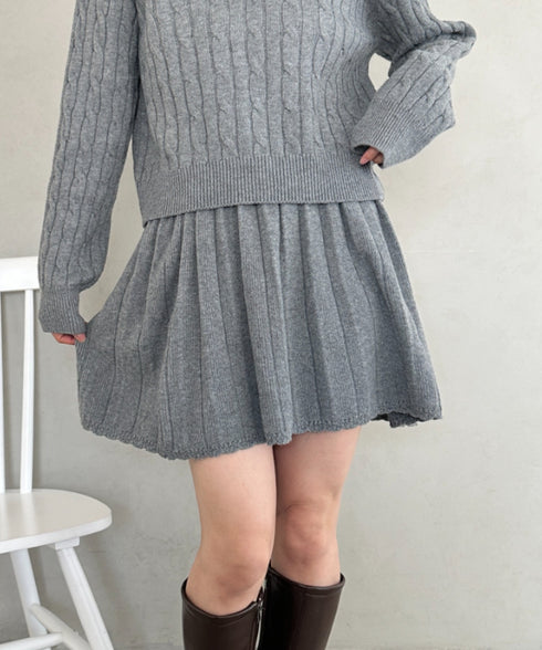 ケーブルポロニット&ニットミニスカートセットアップ | MD2256044 | グレー