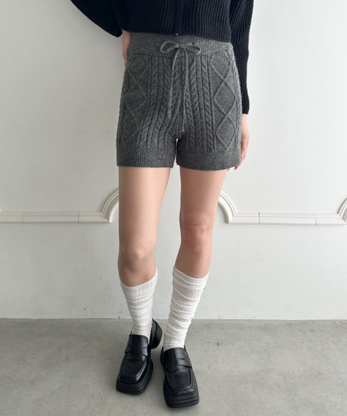 ケーブルニットショートパンツ | MD2256045 | チャコールグレー