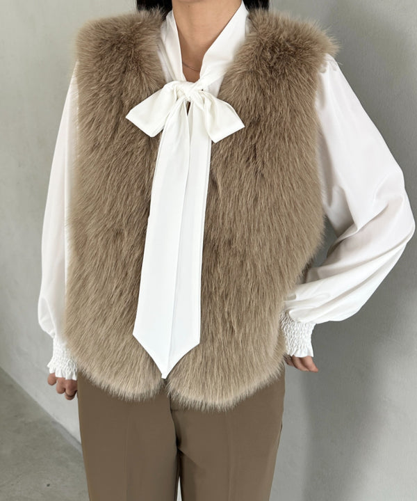 オケージョンショート丈ファーベスト | MD2256053 | モカ