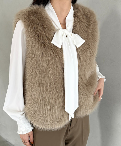 オケージョンショート丈ファーベスト | MD2256053 | モカ