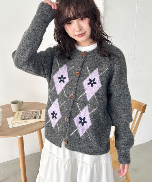 フラワー刺繍アーガイルニットカーディガン | SL2256112 | チャコールグレー