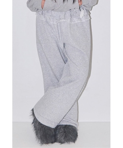 ILLIGO(イリゴ)/サイドライン ウエストフリル フェイクレイヤード ワイド ルーズ スウェットパンツ ブローチ付き/BLOOM RUFFLE LACE SWEAT PANTS | AT2254022 | グレー