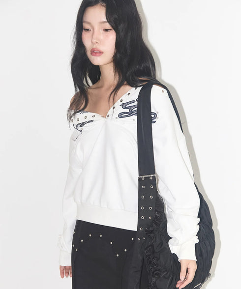 ILLIGO(イリゴ)/アイレット オフショルダー スウェット/BUTTON EYELET OFF-SHOULDER SWEATSHIRT | AT2254024 | ホワイト