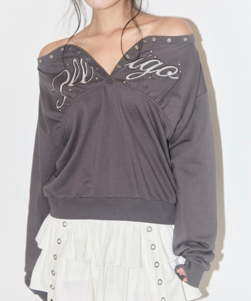 ILLIGO(イリゴ)/アイレット オフショルダー スウェット/BUTTON EYELET OFF-SHOULDER SWEATSHIRT | AT2254024 | チャコールグレー