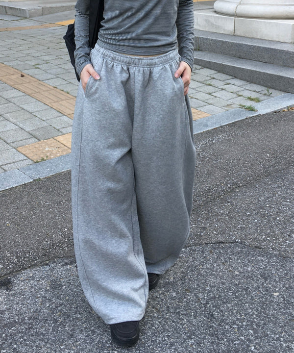 anyonemore(エニワンモア)/ワイド ルーズ 裾ドロスト サイド切り替え トレーニング スウェットパンツ/Rippon Long Wide Training Pants | AT2254030 | グレー