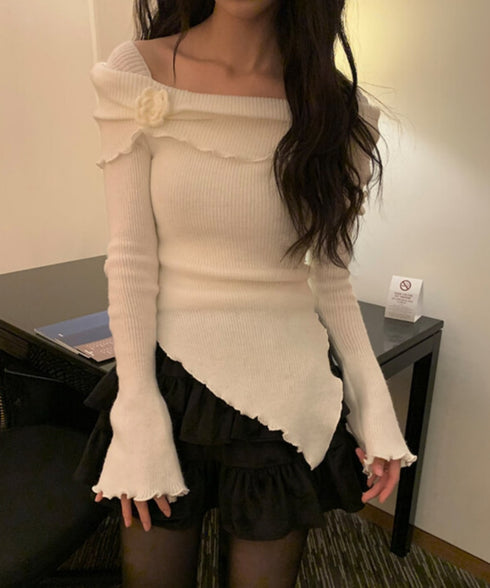 anyonemore(エニワンモア)/オフショルダー コサージュ付き スリム ニット プルオーバー/Weave Off-Shoulder Corsage Slim Knit | AT2254033 | アイボリー