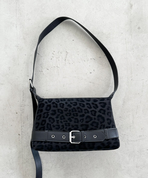 レオパードスクエアベルトショルダーバッグ | BA1256054 | ブラック