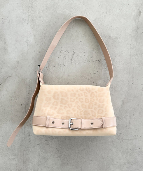 レオパードスクエアベルトショルダーバッグ | BA1256054 | アイボリー