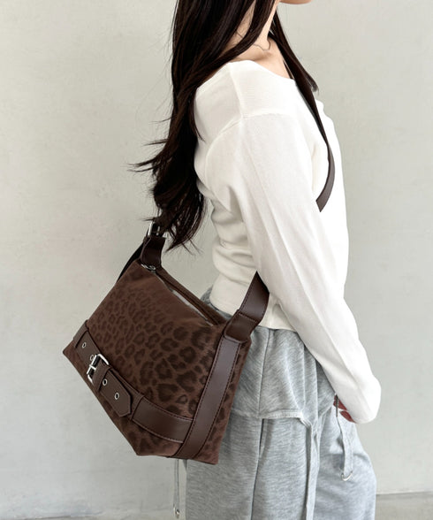 レオパードスクエアベルトショルダーバッグ | BA1256054 | ダークブラウン