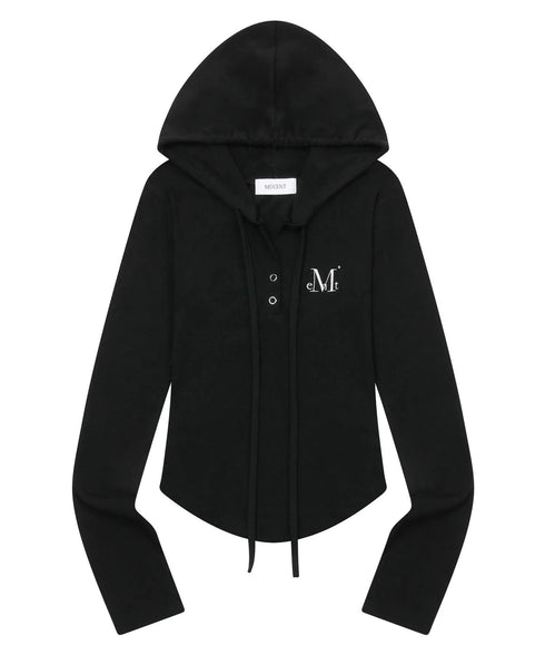 MUCENT(ムセント)/スナップボタン スリム フィット フード Tシャツ/RUEN SIGNATURE SLIM HOOD T | AT2254057 | ブラック