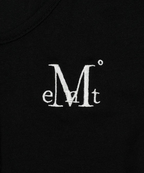 MUCENT(ムセント)/Uネック 裾ラウンド スナップボタン カットソー/HARING SIGNATURE LOGO SNAP BUTTON U NECK T | AT2254058 | ブラック