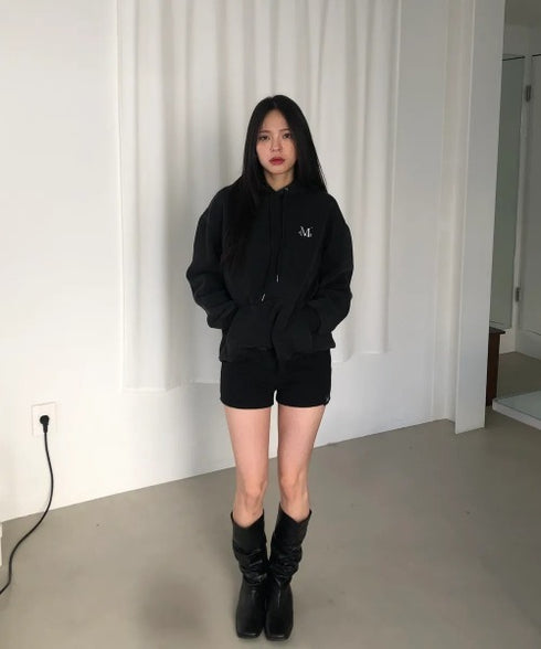 MUCENT(ムセント)/ロゴ刺繍 ベーシック フーディ パーカー/SIGNATURE BASIC LOGO HOOD T | AT2254044 | ブラック