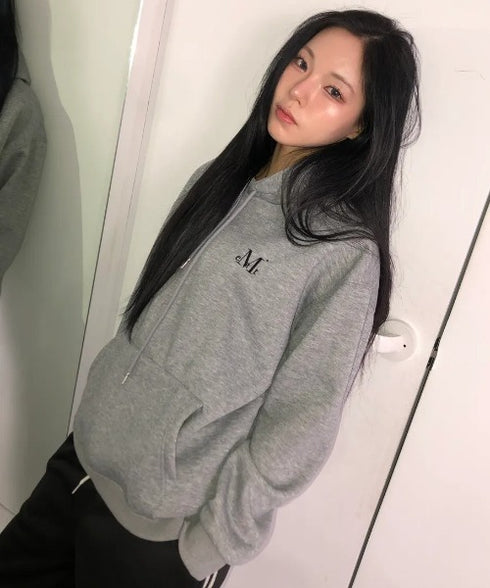 MUCENT(ムセント)/ロゴ刺繍 ベーシック フーディ パーカー/SIGNATURE BASIC LOGO HOOD T | AT2254044 | グレー