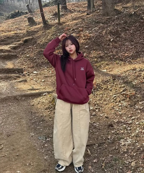 MUCENT(ムセント)/ロゴ刺繍 ベーシック フーディ パーカー/SIGNATURE BASIC LOGO HOOD T | AT2254044 | バーガンディー