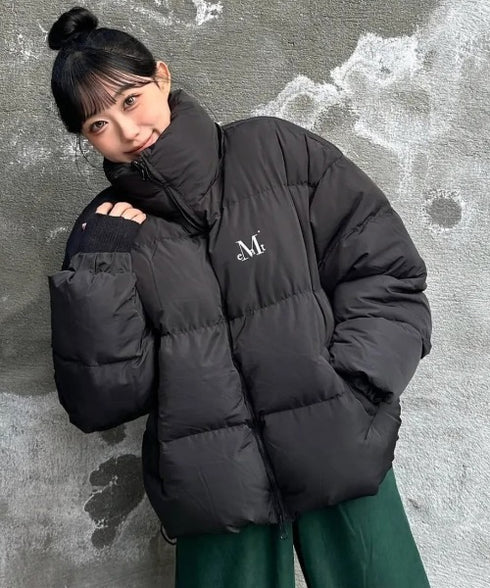 MUCENT(ムセント)/中綿 ジップアップ スタンドカラー ハイネック ダウンジャケット/Hep High Neck Signature Wellon Padding | AT2254047 | ブラック