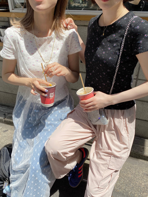 レトロフラワーワッフルフリルレースTシャツ | SL2232749 | ブラック