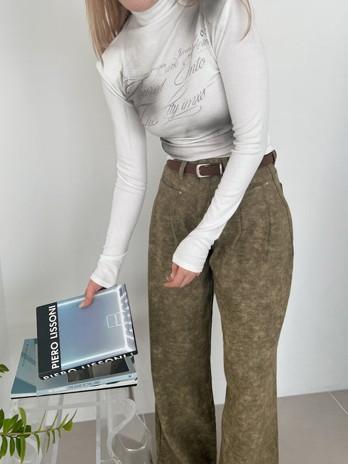 マーブルロゴハイネックトップス | SL2244636 | ホワイト