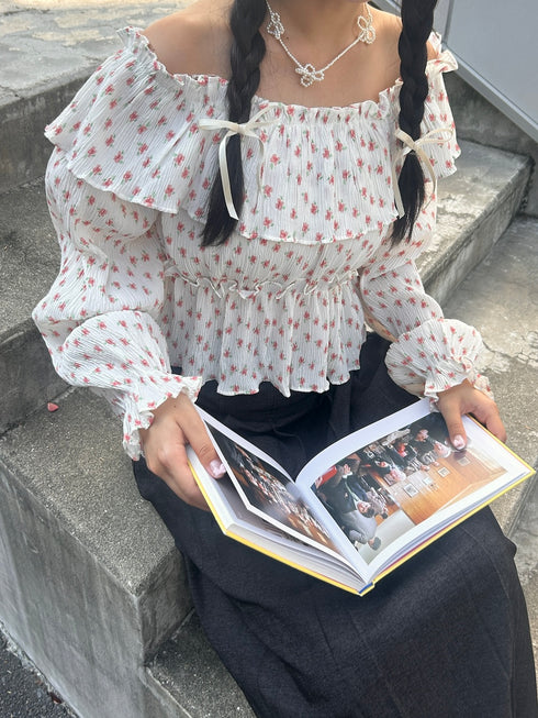 volume flower blouse | SL2243651 | ホワイト