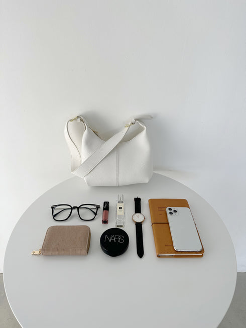 round moon shoulder bag/ワンハンドルラウンドムーンPUショルダーバッグ | UN12410052 | アイボリー