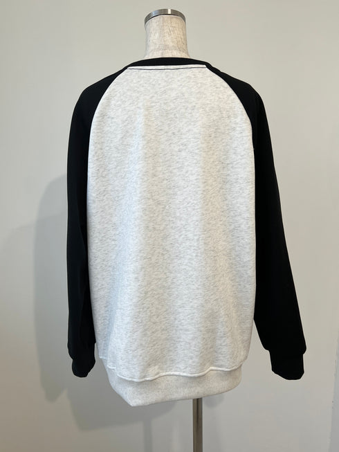 ラグランロゴスウェット | GR2244507 | グレー