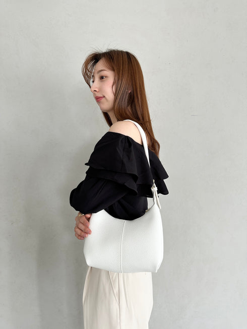 round moon shoulder bag/ワンハンドルラウンドムーンPUショルダーバッグ | UN12410052 | アイボリー