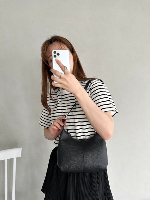 round moon shoulder bag/ワンハンドルラウンドムーンPUショルダーバッグ | UN12410052 | ブラック