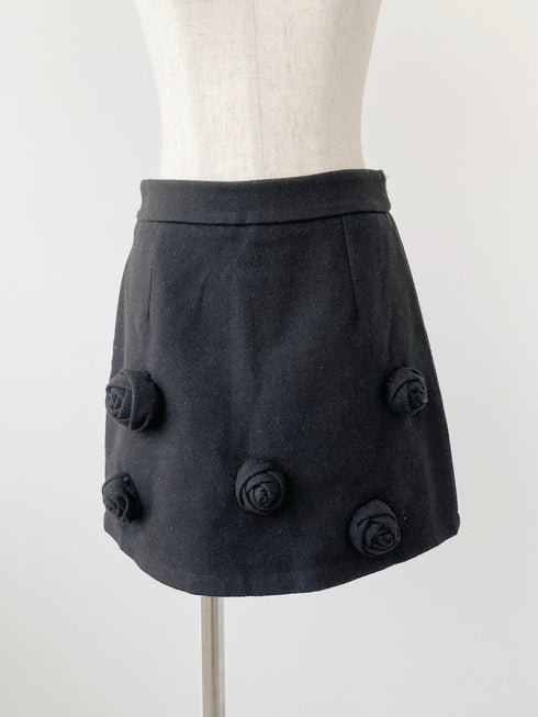 ローズモチーフ台形ミニスカート | LD2244901 | ブラック