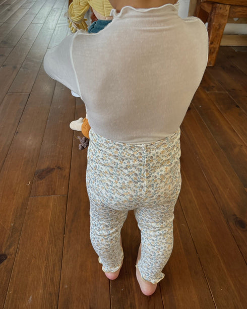 フリルタートルトップス | LB2234008 | アイボリー