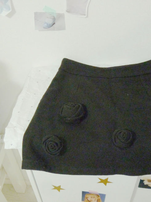 ローズモチーフ台形ミニスカート | LD2244901 | ブラック