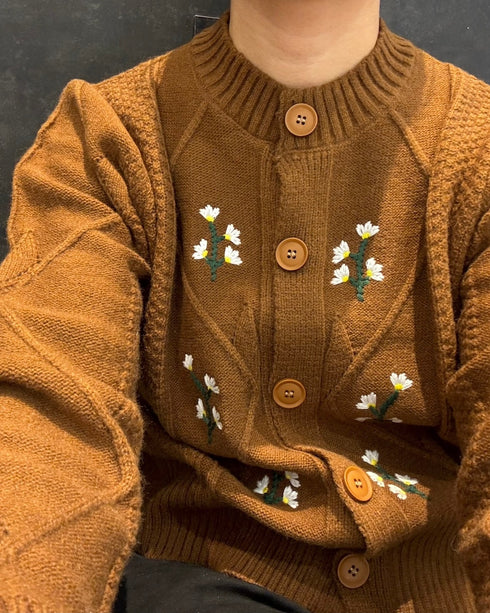 フラワー刺繍カーディガン | LI2244107 | ブラウン