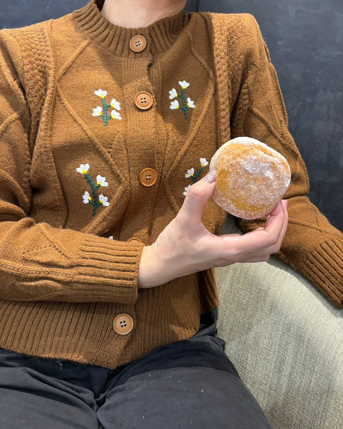 フラワー刺繍カーディガン | LI2244107 | ブラウン