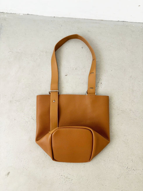 ポーチ付きバケツ型ワンハンドルショルダーバッグ | TR1243002 | グレイッシュベージュ