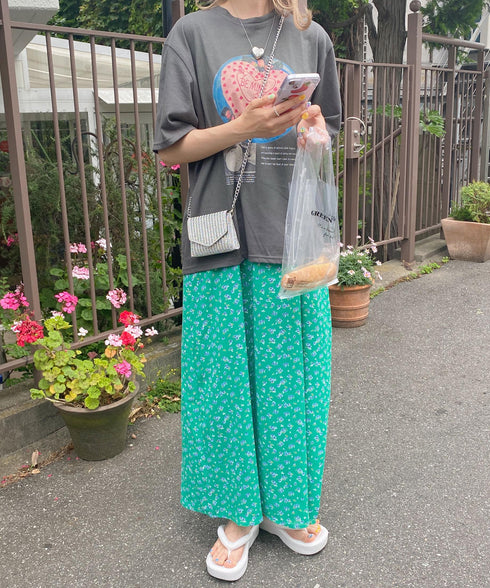 cake T | SL2231677 | チャコール