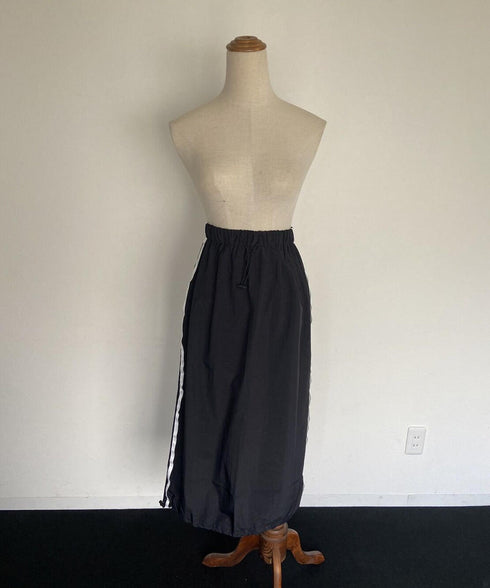 ラインカーゴスカート | SL2233635 | ブラック