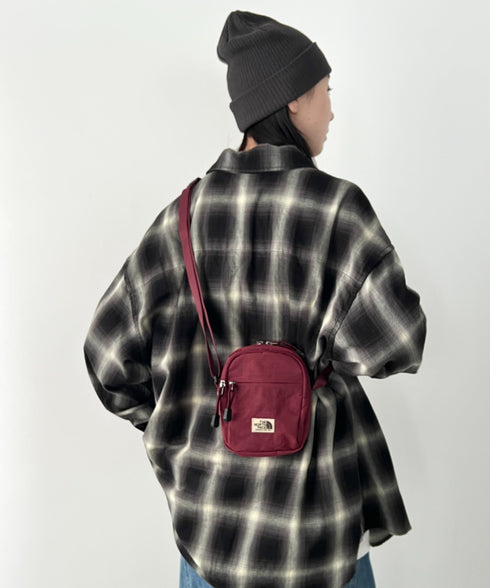 THE NORTH FACE(ザ・ノースフェイス)/長さ調整可能 軽量 ワンポイント ショルダー クロス ミニバッグ/STANDARD CROSS BAG S | IM1254073 | レッド