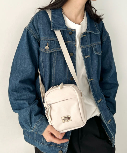 THE NORTH FACE(ザ・ノースフェイス)/長さ調整可能 軽量 ワンポイント ショルダー クロス ミニバッグ/STANDARD CROSS BAG S | IM1254073 | クリーム