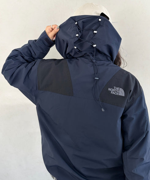 　THE NORTH FACE(ザ・ノースフェイス)/M'S SPINE JACKET/軽量 軽アウター ジャケット ワンポイントロゴ刺繍 マウンテンパーカー | IM2254076 | ネイビー