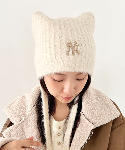 MLB KOREA(エムエルビーコリア)/猫耳 ねこ耳ビーニー 耳付き ロゴパッチ ワッペン ビーニー ニット帽 フラップニットキャップ/Miyaong Earflap Beanie | AT5254071 | クリーム