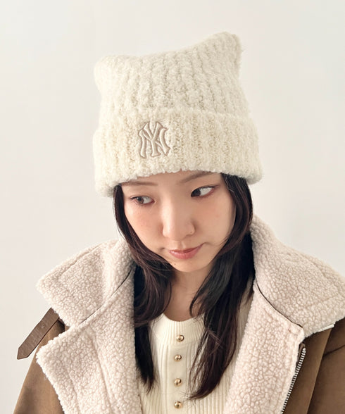 MLB KOREA(エムエルビーコリア)/猫耳 ねこ耳ビーニー 耳付き ロゴパッチ ワッペン ビーニー ニット帽/Plush Miyaong Beanie | AT5254072 | クリーム