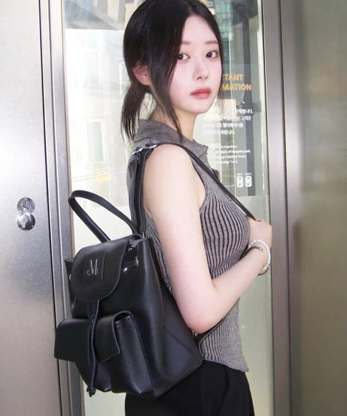 MUCENT(ムセント)/ミニ ポケット リュック バックパック/AREN TWO POCKET LEATHER MINI BACKPACK | AT1254078 | ブラック