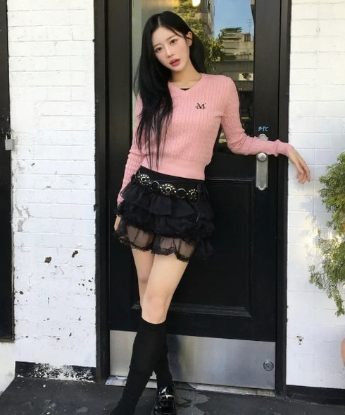 MUCENT(ムセント)/Vネック クロップ ケーブル ニット/PRIMROSE V-NECK CROP KNIT | AT2254085 | ピンク