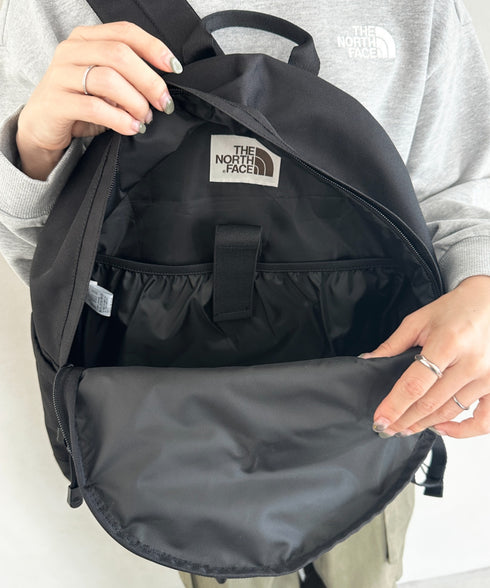 THE NORTH FACE(ザ・ノースフェイス)/軽量 大容量 A4収納 デイリーバックパック/STANDARD BACKPACK M | IM1254089 | ブラック