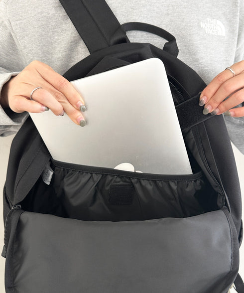 THE NORTH FACE(ザ・ノースフェイス)/軽量 大容量 A4収納 デイリーバックパック/STANDARD BACKPACK M | IM1254089 | ブラック