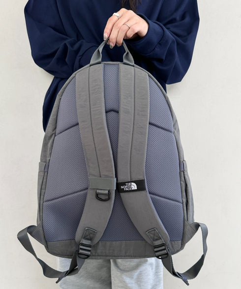 THE NORTH FACE(ザ・ノースフェイス)/軽量 大容量 A4収納 デイリーバックパック/STANDARD BACKPACK M | IM1254089 | グレー