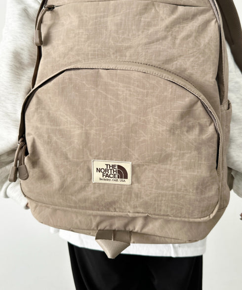 THE NORTH FACE(ザ・ノースフェイス)/軽量 大容量 A4収納 デイリーバックパック/STANDARD BACKPACK M | IM1254089 | ブラウン