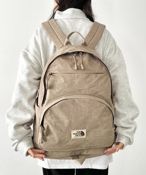 THE NORTH FACE(ザ・ノースフェイス)/軽量 大容量 A4収納 デイリーバックパック/STANDARD BACKPACK M | IM1254089 | ブラウン