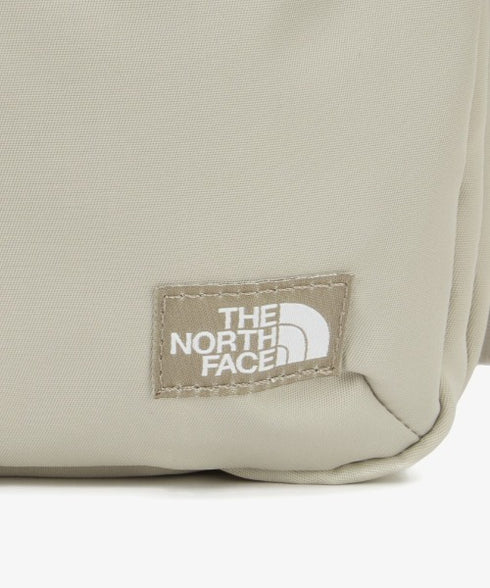 THE NORTH FACE(ザ・ノースフェイス)/軽量 スクエア ショルダーバッグ クロスバッグ/TRAVEL CROSS BAG S | IM1254100 | グレイッシュベージュ