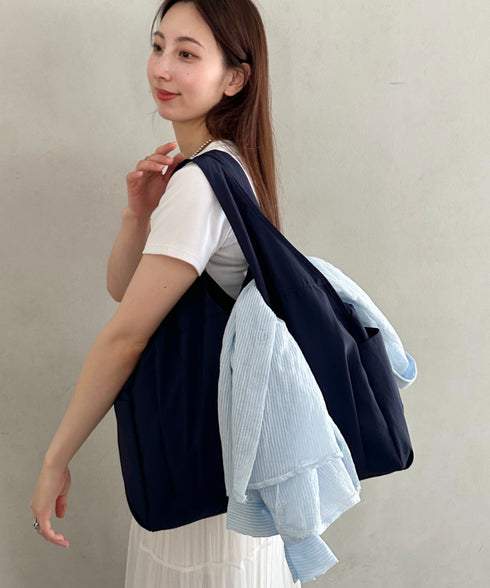 新色登場【A4収納可/大容量】6ポケット付き 仕切り付き軽量ナイロントートバッグ 通勤、通学バッグ マザーズバッグ■動画あり | MD1265007 | ネイビー
