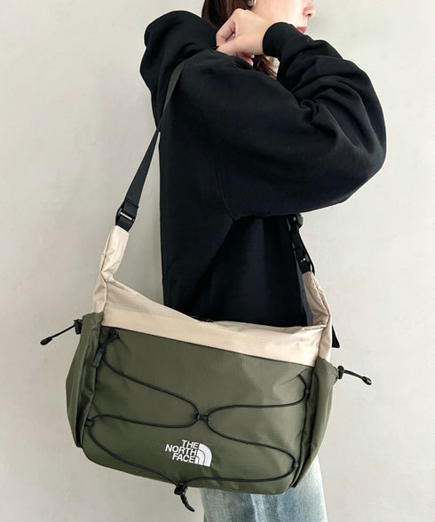 THE NORTH FACE(ザ・ノースフェイス)/軽量 A4収納可 大容量 メッセンジャーバッグ ショルダーバッグ/BOREALIS SOFT MESSENGER | IM1261012 | カーキ