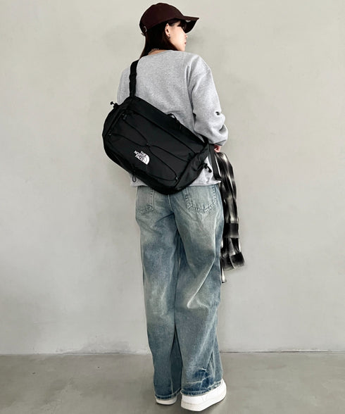 THE NORTH FACE(ザ・ノースフェイス)/軽量 A4収納可 大容量 メッセンジャーバッグ ショルダーバッグ/BOREALIS SOFT MESSENGER | IM1261012 | ブラック